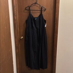 Black Sleeveless Maxi Dress